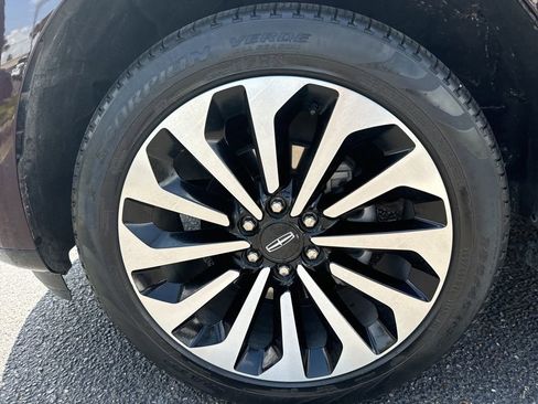 Used 2023 Lincoln Navigator L Reserve AWD/4WD image 12
