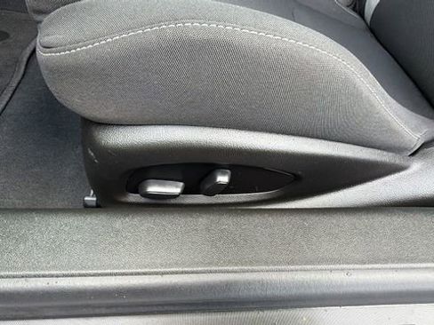 Used 2024 Chevrolet Camaro LT w/ Technology Package image 18