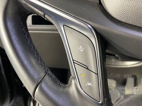Used 2021 Cadillac XT5 Luxury AWD/4WD image 13