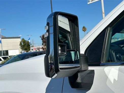 Used 2022 Chevrolet Silverado 2500 LTZ w/ Safety Package image 53