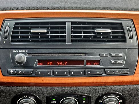 Used 2007 BMW M Coupe image 32