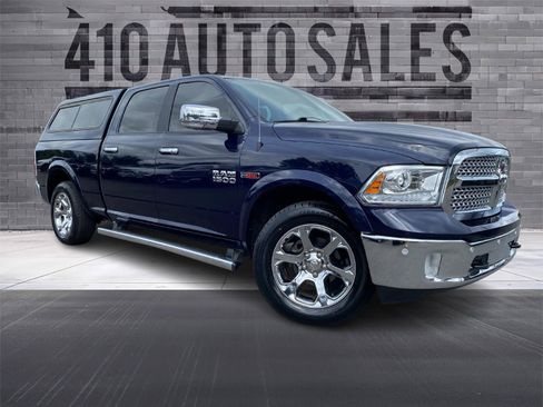 Used 2018 RAM 1500 Laramie w/ Convenience Group AWD/4WD image 1