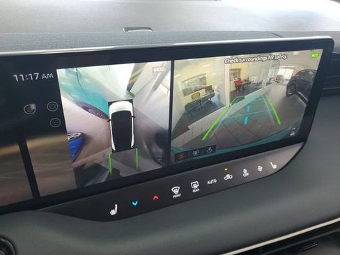 New 2026 Nissan Leaf Platinum+ FWD image 13