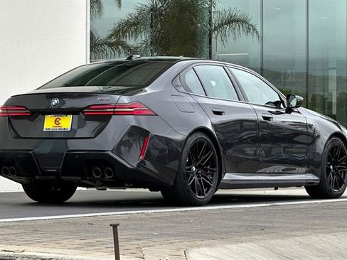 New 2026 BMW M5 w/ Executive Package image 3