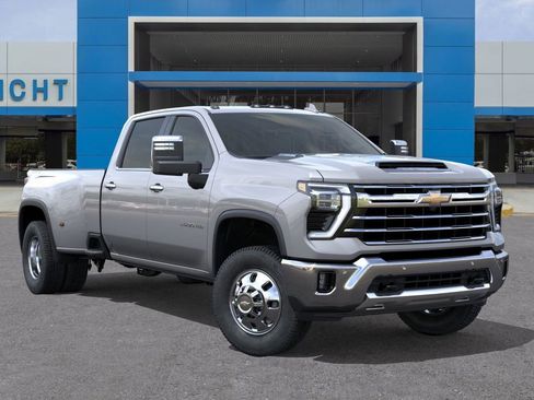 New 2026 Chevrolet Silverado 3500 LTZ w/ LTZ Plus Package image 7