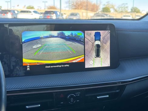 Used 2025 Nissan Kicks SR w/ SR Premium Package image 26