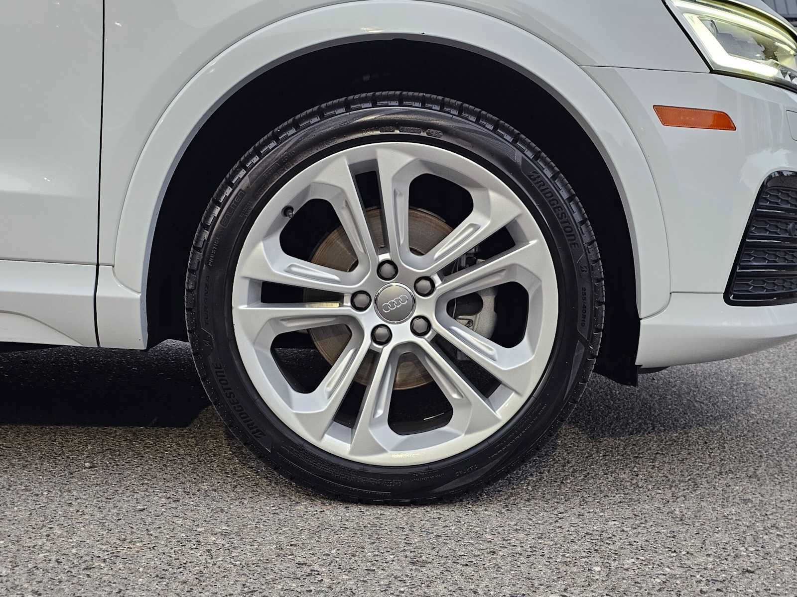Used 2018 Audi Q3 2.0T Premium Plus w/ Premium Plus Package AWD/4WD image 7
