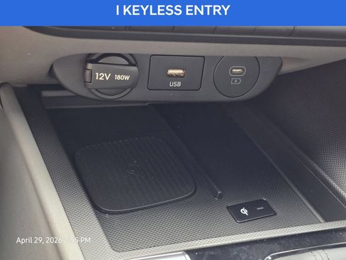 Used 2025 Hyundai Elantra Sport FWD image 23