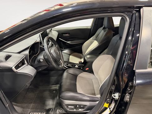 Used 2020 Toyota Corolla XSE FWD image 10