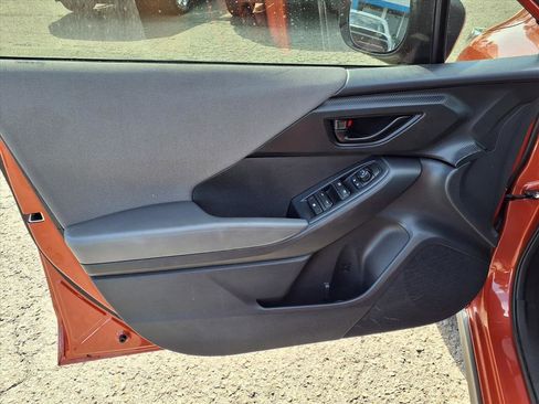 Used 2024 Subaru Crosstrek 2.0i image 15