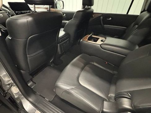 Used 2023 Nissan Armada SL w/ Captain's Chairs Package RWD image 15