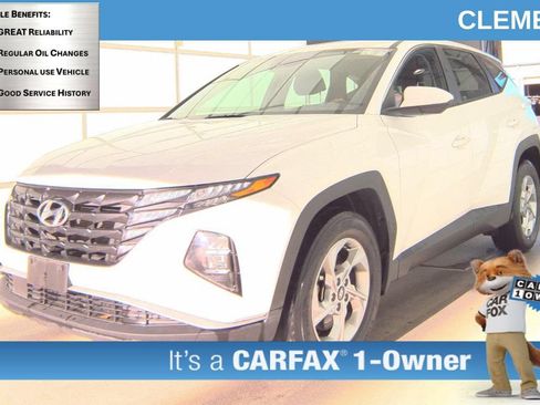 Used 2023 Hyundai Tucson SE AWD/4WD image 1