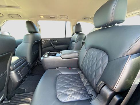 Used 2024 Nissan Armada Platinum w/ Captain's Chairs Package image 22