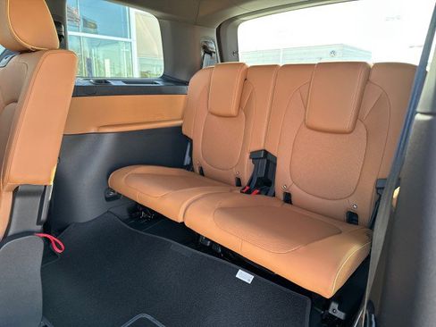 New 2025 Volkswagen ID. Buzz Pro S image 35