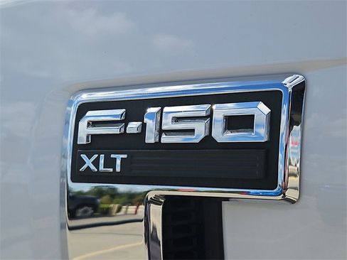 Used 2024 Ford F150 XLT w/ Mobile Office Package image 9