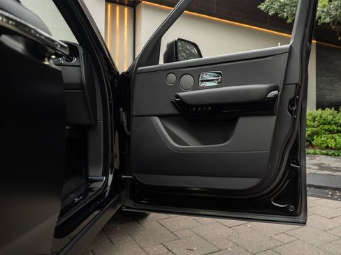 Certified 2023 Rolls-Royce Cullinan AWD/4WD image 21