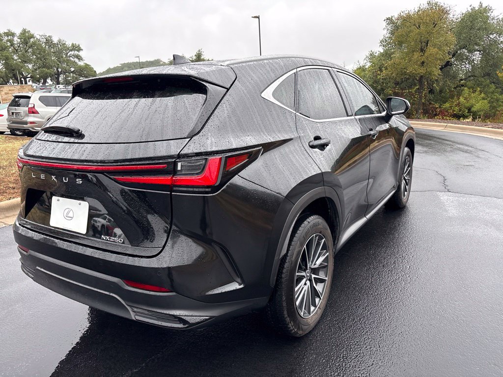 Used 2024 Lexus NX 250 FWD w/ Towing Package (2000 Lbs) image 5