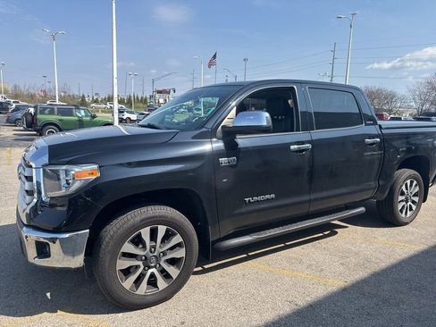 Used 2019 Toyota Tundra Limited w/ Limited Premium Package image 8