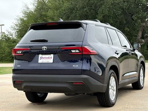 New 2026 Toyota Grand Highlander AWD image 8