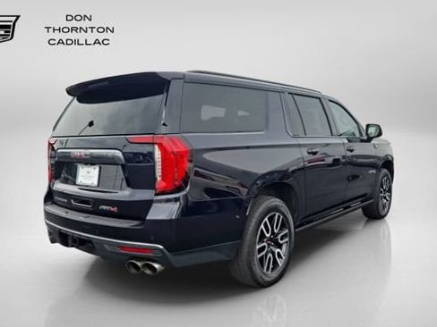 Used 2022 GMC Yukon XL AT4 w/ Technology Package AWD/4WD image 5