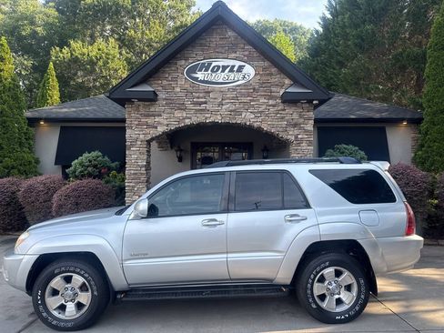 Used 2005 Toyota 4Runner Limited RWD image 18