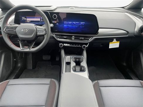 New 2026 Chevrolet Equinox EV RS image 10