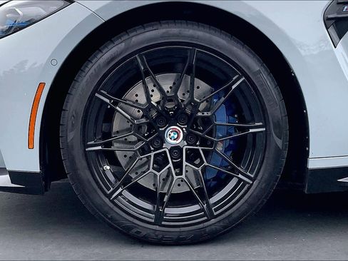 Used 2023 BMW M4 Coupe w/ M Driver's Package image 12