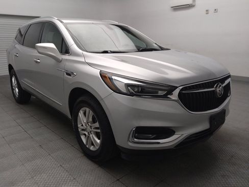 Used 2020 Buick Enclave Essence FWD image 13