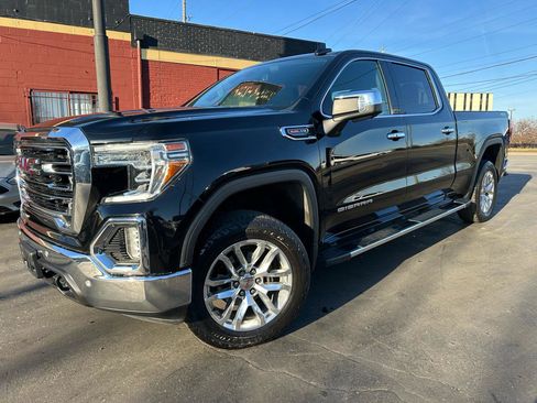 Used 2019 GMC Sierra 1500 SLT w/ SLT Premium Plus Package image 2