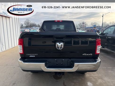 Used 2024 RAM 2500 Big Horn w/ Bed Utility Group image 5