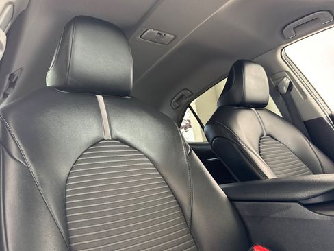 Used 2023 Toyota Camry SE FWD image 26