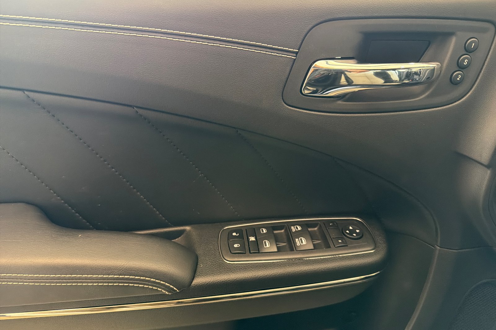 Used 2023 Dodge Charger SRT Hellcat RWD image 11