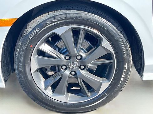 Used 2023 Honda Odyssey Elite image 34