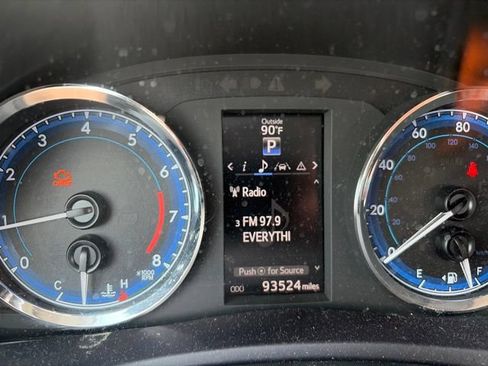 Used 2017 Toyota Corolla SE 50th Anniversary FWD image 8