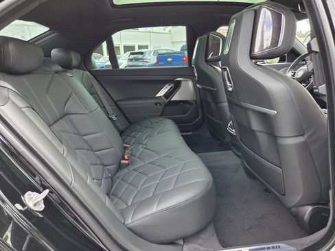 New 2026 BMW 740i xDrive image 16