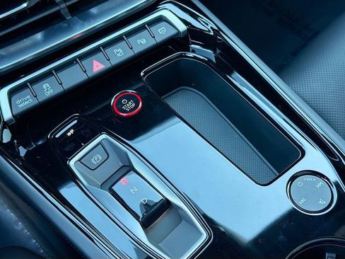 New 2026 Audi S e-tron GT Prestige AWD/4WD image 32
