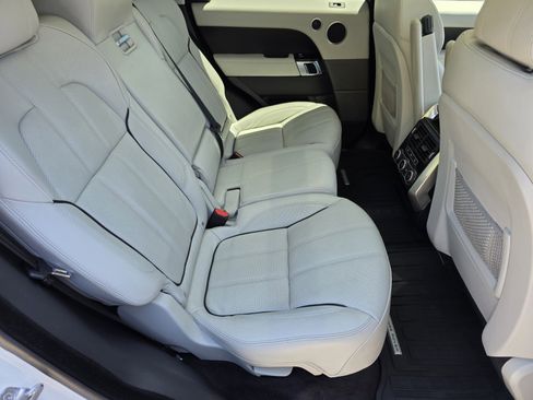 Used 2016 Land Rover Range Rover Sport Supercharged AWD/4WD image 5