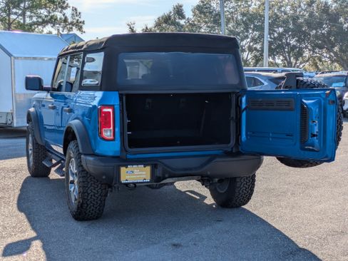 Certified 2023 Ford Bronco Black Diamond image 11