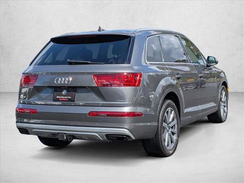 Used 2019 Audi Q7 3.0T Premium Plus w/ Premium Plus Package AWD/4WD image 5