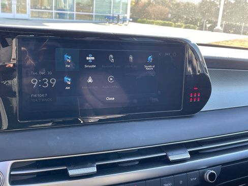 Used 2024 Hyundai Palisade SEL image 39