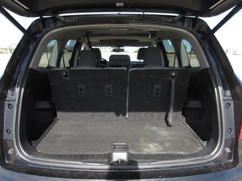 Used 2017 Honda Pilot EX-L image 12