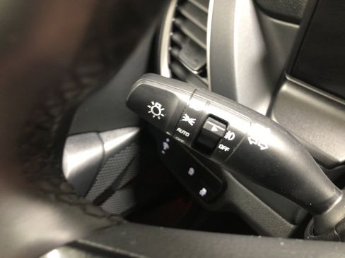 New 2025 Kia Seltos EX w/ EX Sunroof Package image 22