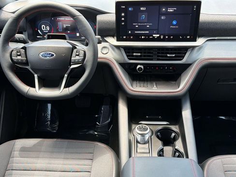 Used 2025 Ford Explorer ST-Line w/ Premium Package RWD image 26