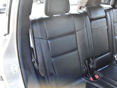 Used 2014 Jeep Grand Cherokee Overland w/ Advanced Technology Group AWD/4WD image 13
