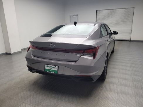 Used 2023 Hyundai Elantra SEL FWD image 7