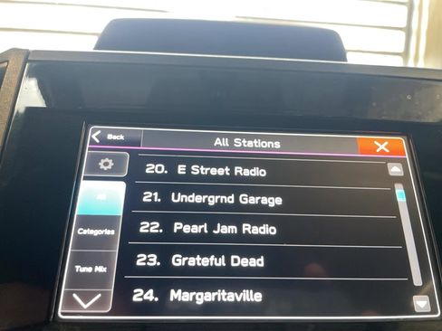 Used 2021 Subaru Crosstrek 2.0i Premium image 13