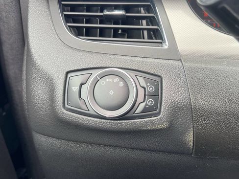 Used 2011 Ford Edge SEL w/ 202A Rapid Spec Order Code image 19