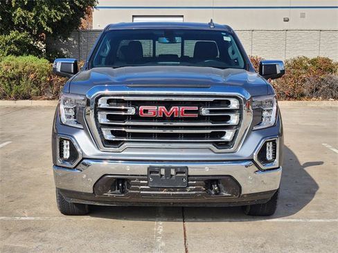 Used 2020 GMC Sierra 1500 SLT image 2