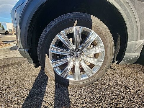 Used 2021 Ford Explorer Limited w/ Hybrid Equipment Group 310A image 24