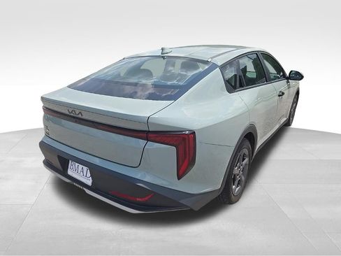 Used 2025 Kia K4 FWD image 13
